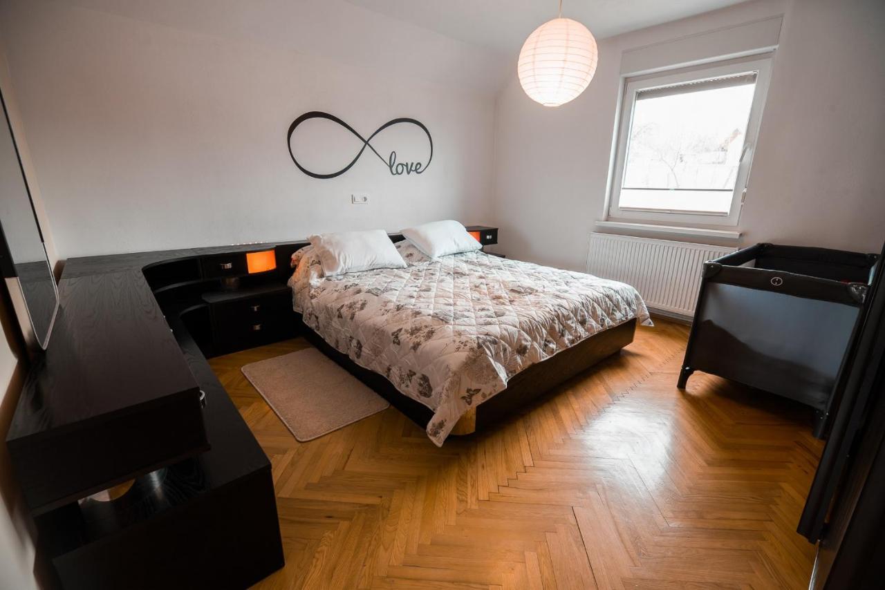 Brezje Apartment Carmen מראה חיצוני תמונה