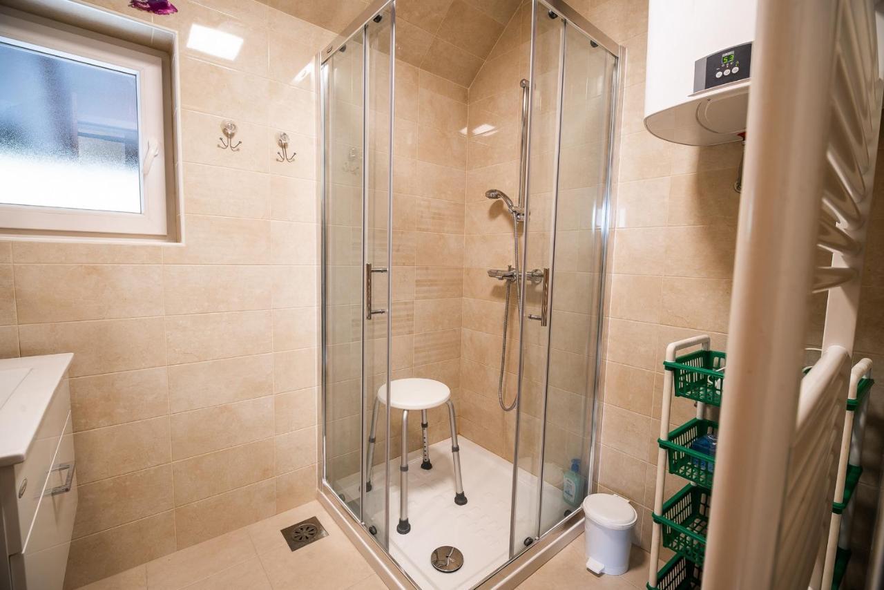 Brezje Apartment Carmen מראה חיצוני תמונה